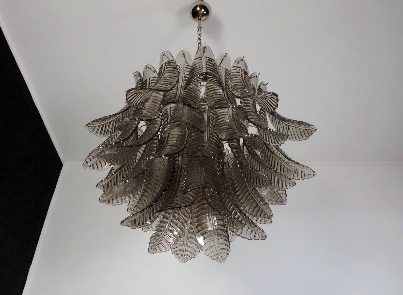 Murano Chandelier – 48 Smoked Felci Glass – detail 2 – Murano Classics