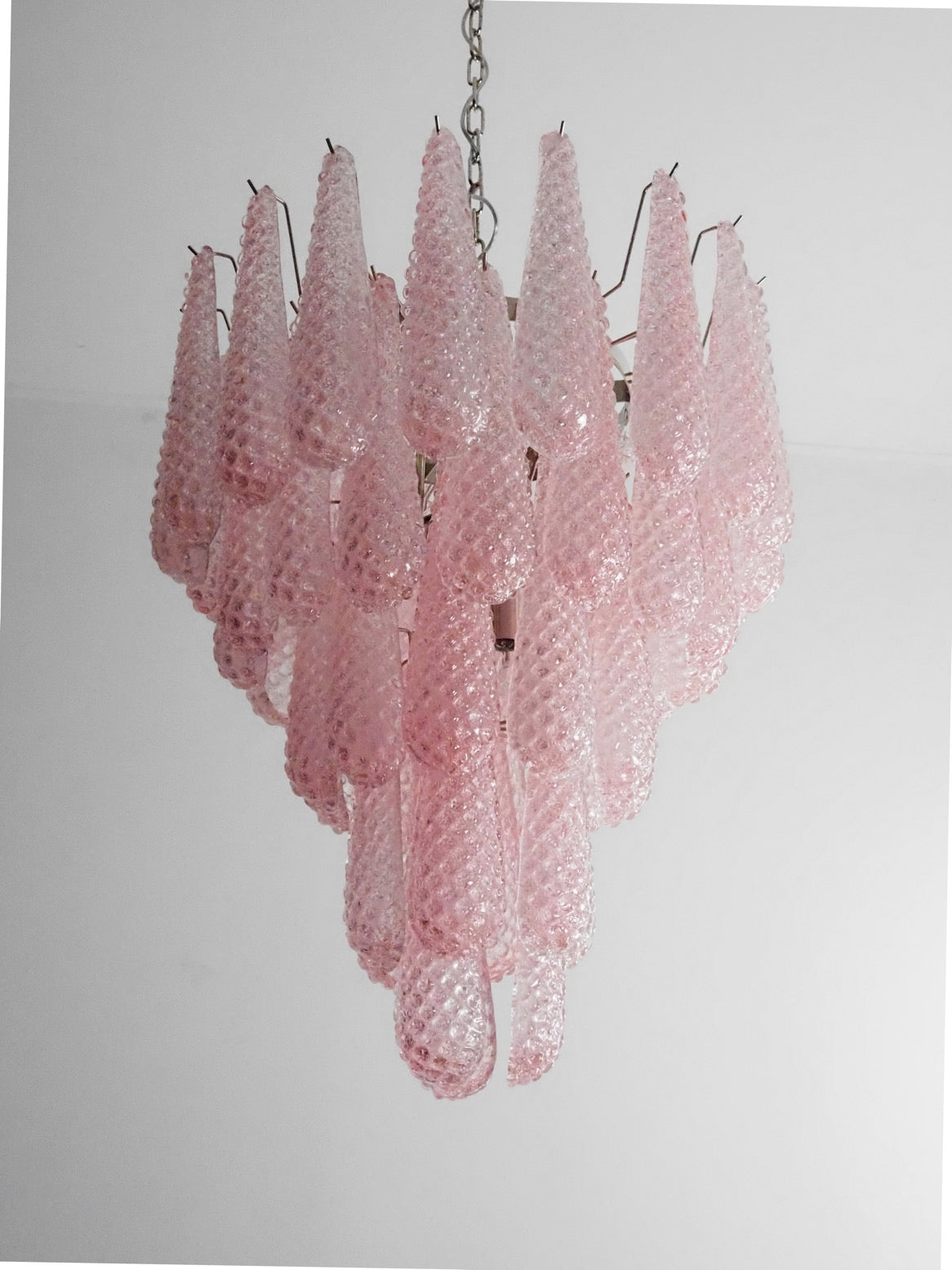 Murano Kroonluchter – 52 Roze Druppelglas – detail 2 – Murano Classics
