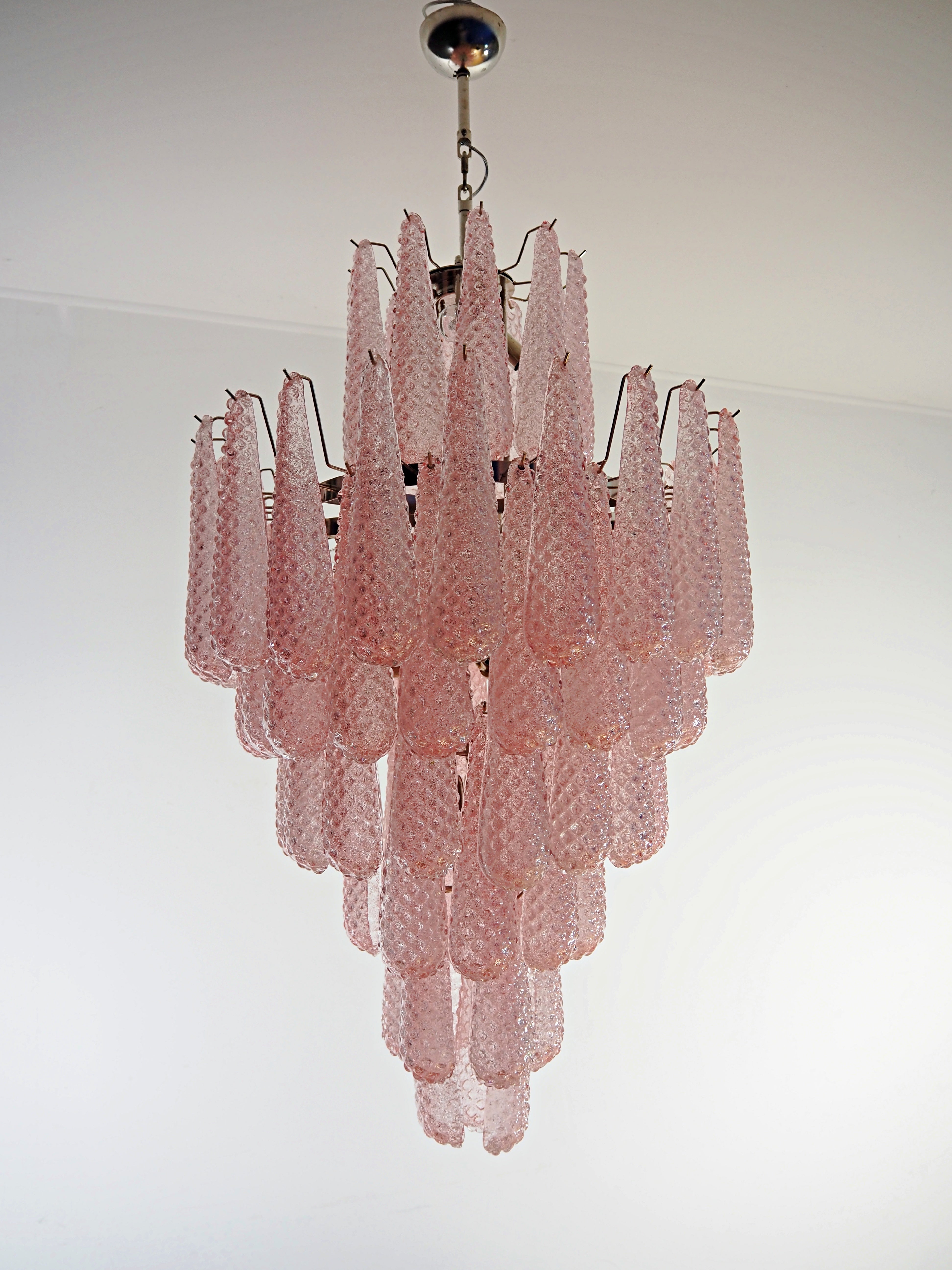 Murano Kroonluchter – 85 Roze Druppelglas – detail 3 – Murano Classics