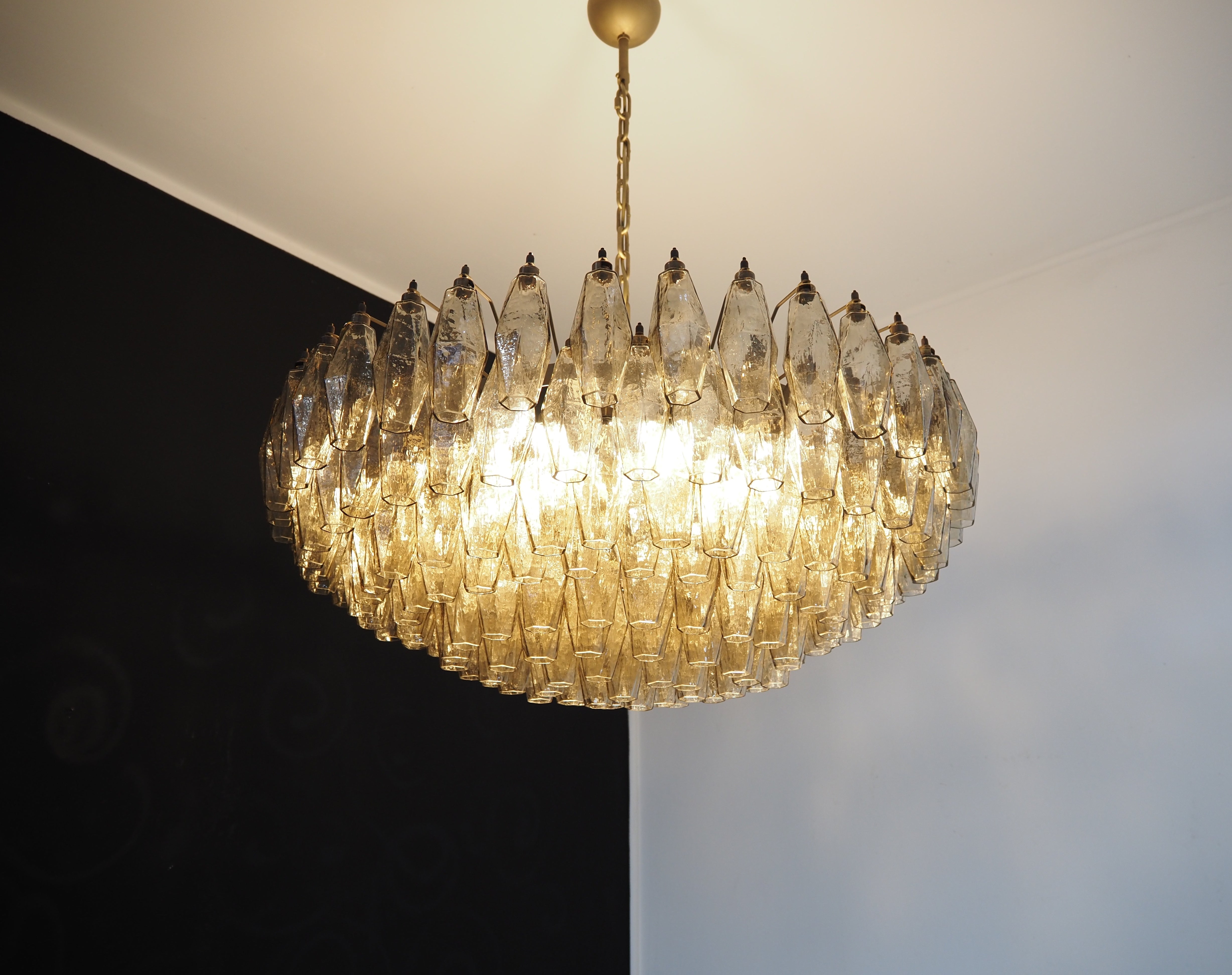 Murano Chandelier – 185 Smoked Poliedri Glass – detail 7 – Murano Classics