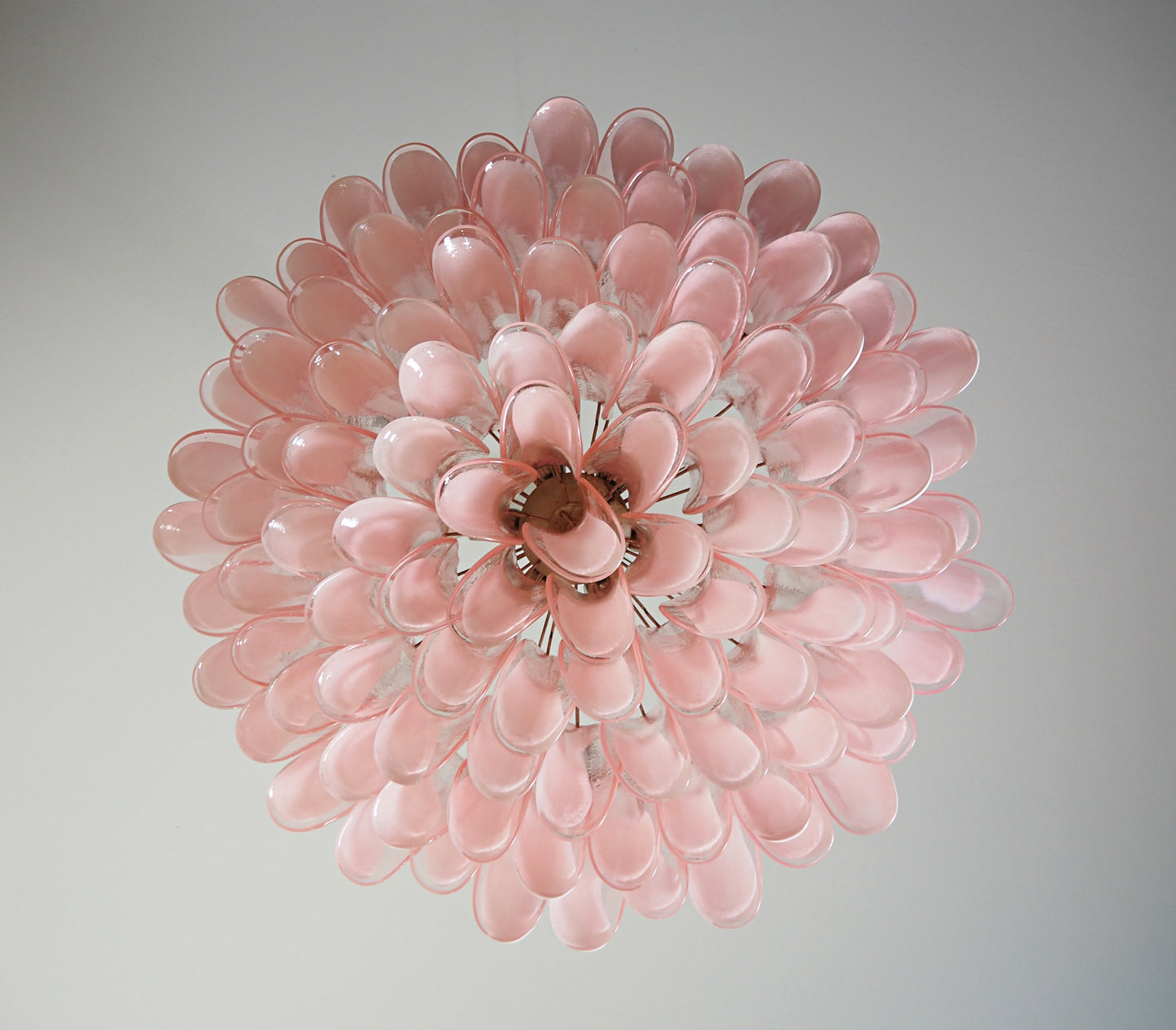 Murano-kroonluchter | 101 Roze Mazzega Petal Glas