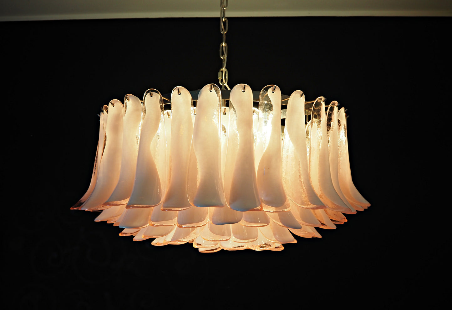 Murano-kroonluchter | 101 Roze Mazzega Petal Glas
