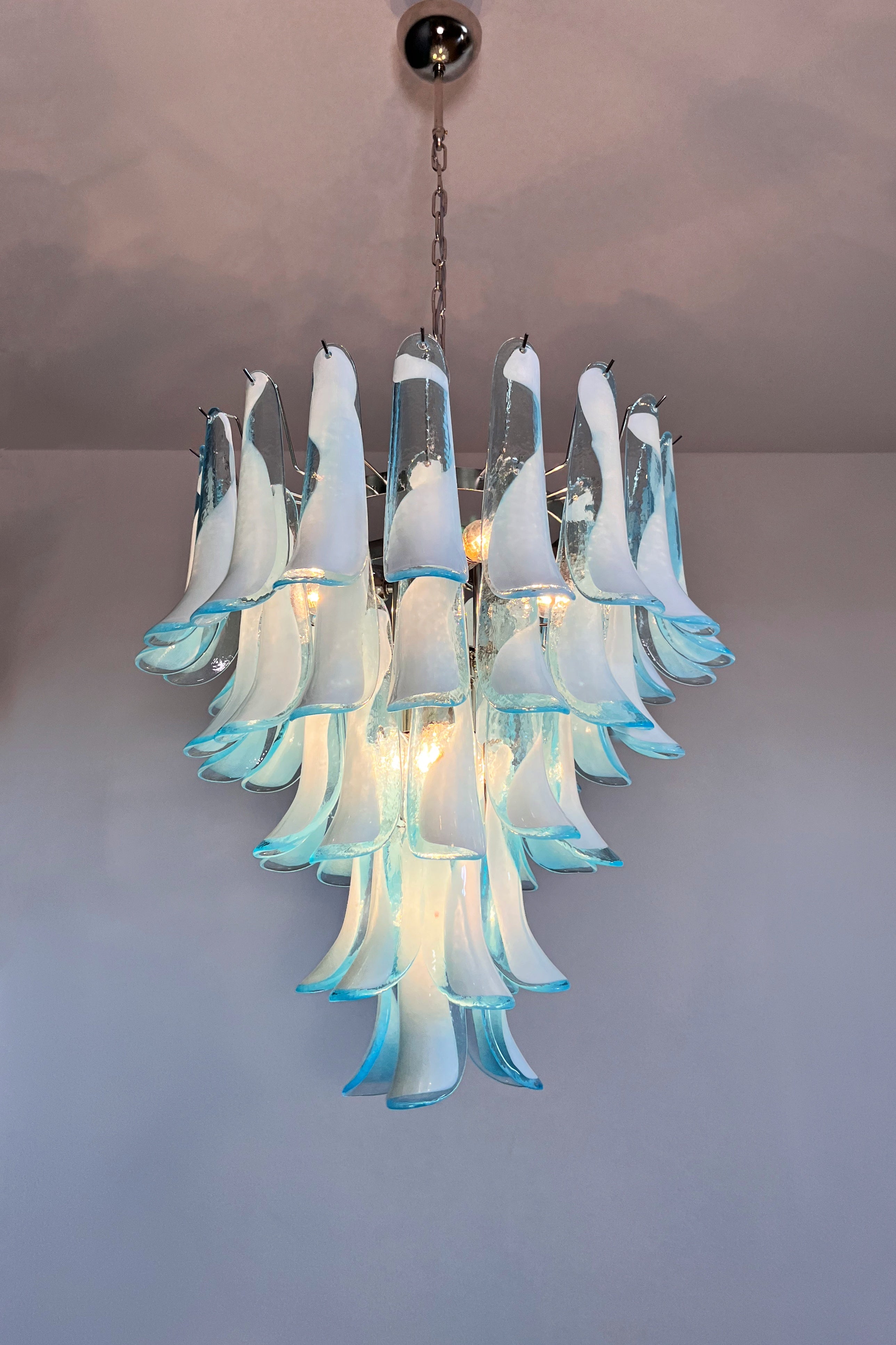 Murano Chandelier – 52 Blue Petal Glass – detail 9 – Murano Classics