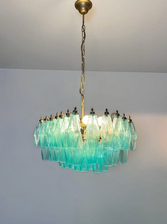Lustre Murano – 56 Verres Poliedri Turquoise – détail 3 – Murano Classics