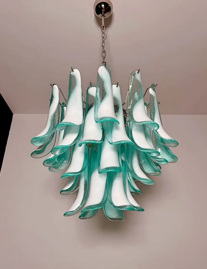 Murano Kroonluchter | 36 Turquoise Mazzega Petalen Glas
