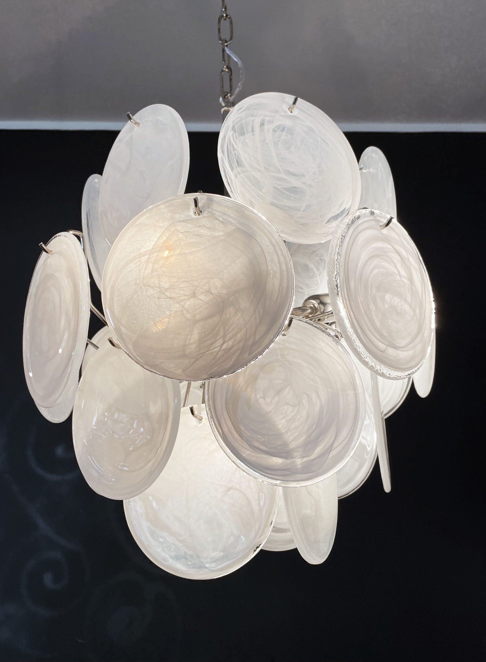 Murano Chandelier – 24 White Disc Glass – detail 3 – Murano Classics