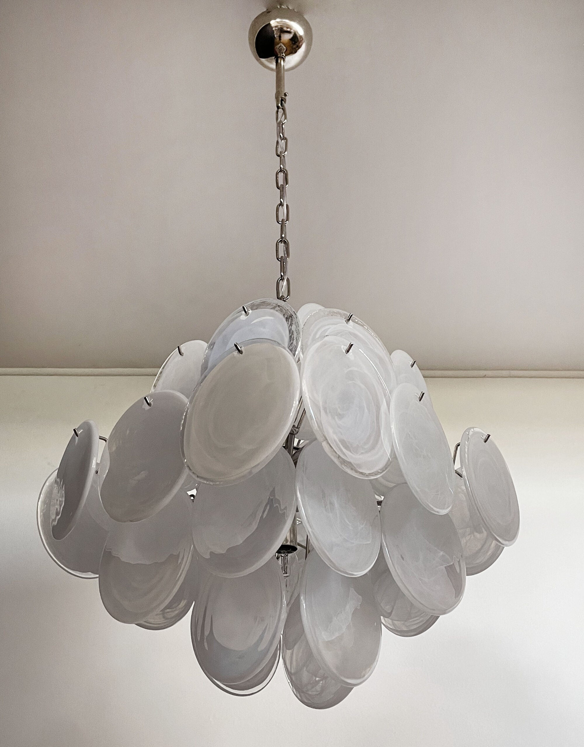 Murano Chandelier – 36 White Disc Glass – detail 5 – Murano Classics