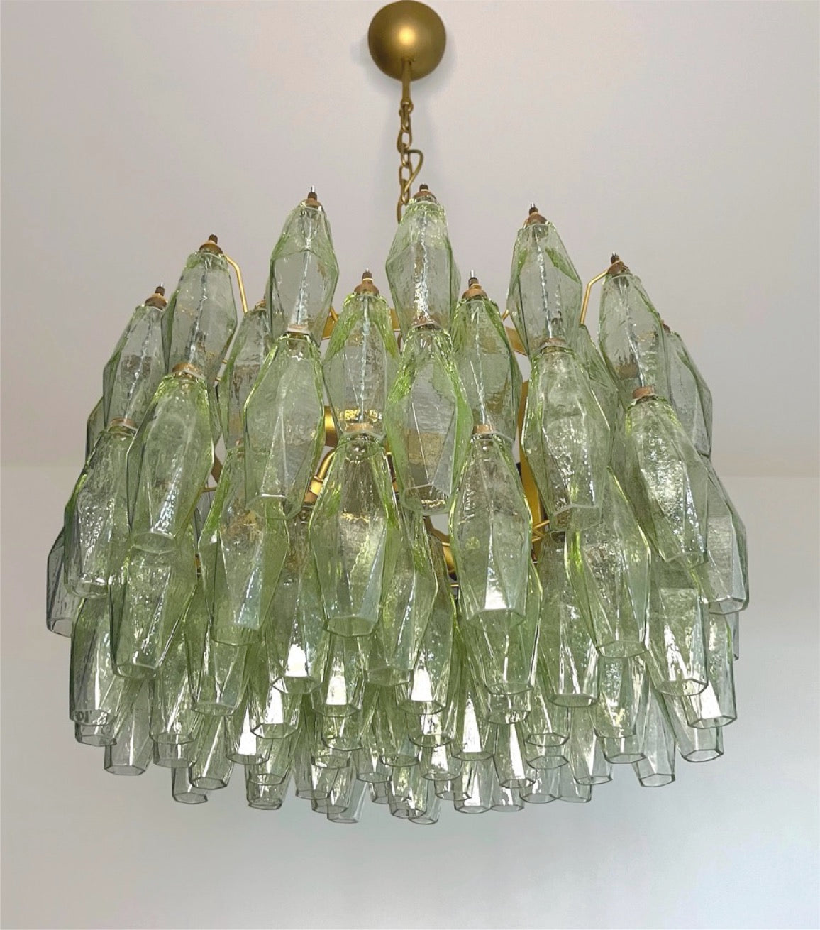 Amazing Murano glass Candelier – 107 green poliedri