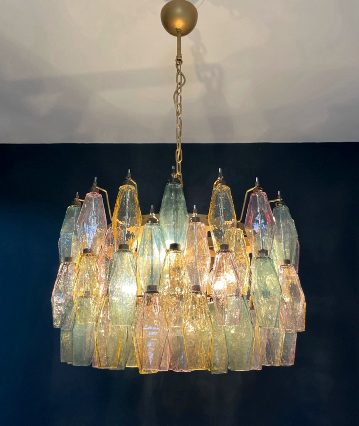 Amazing Murano glass Candelier – 107 multicolored poliedri
