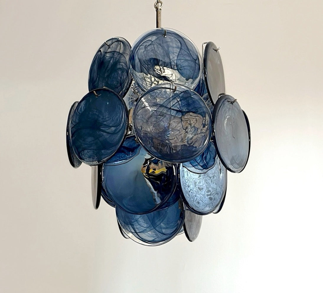 Vintage Italian Murano chandelier – 24 blackboard blue disks