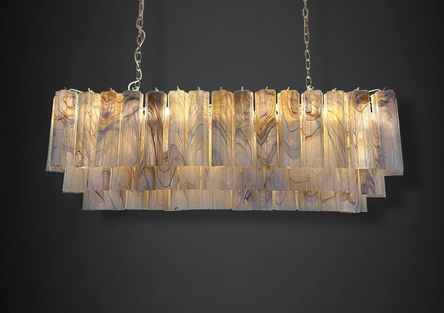 Elegant Murano tube Chandelier – 114 alabaster witeria glasses