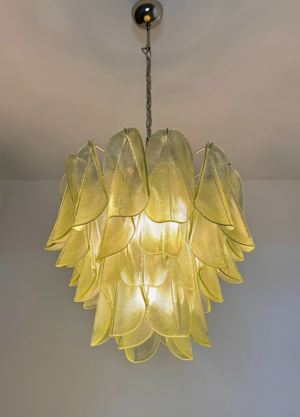 Italian vintage Murano chandelier – Mazzega – 41 “rondini” green glass