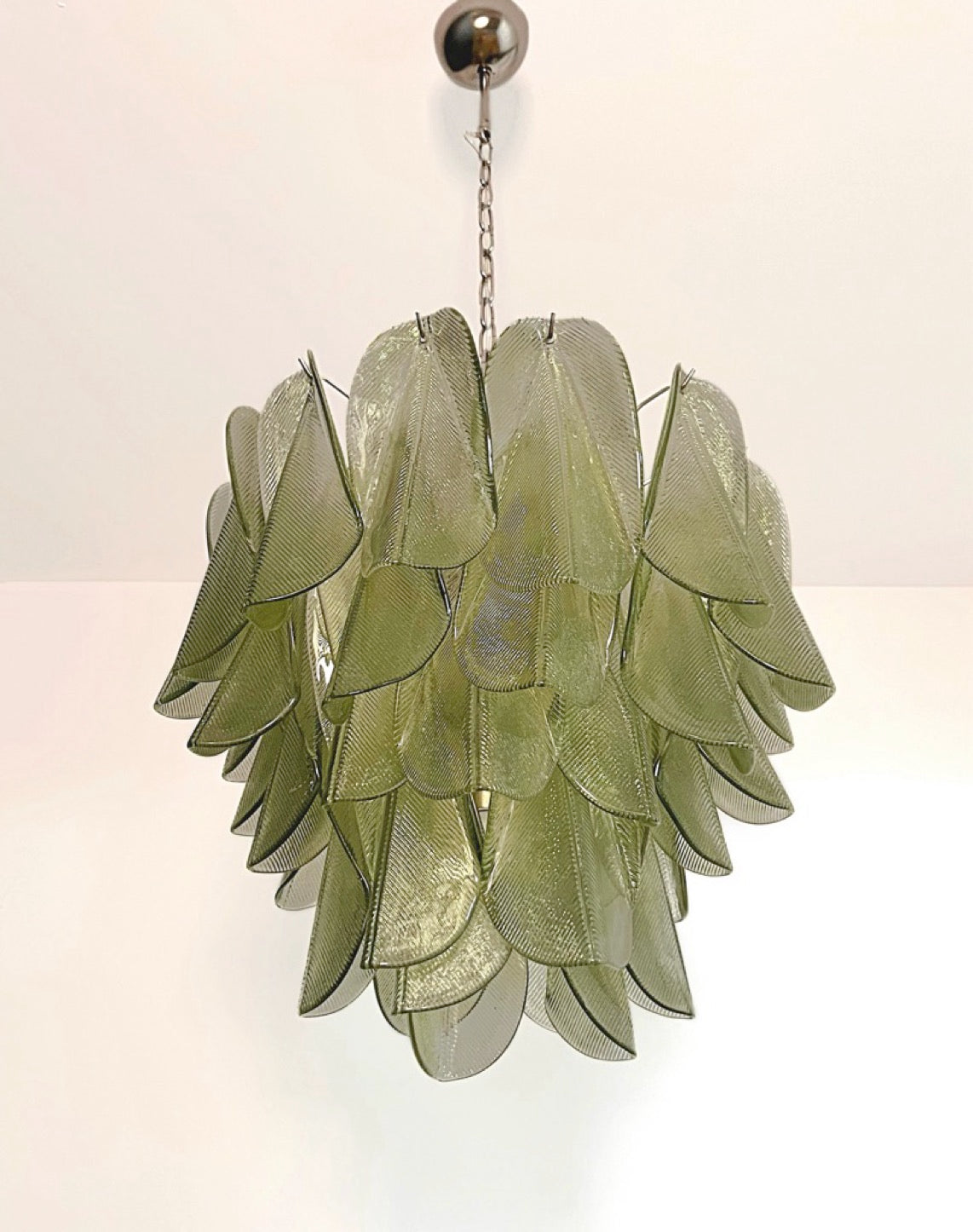 Italian vintage Murano chandelier – Mazzega – 41 “rondini” green glass