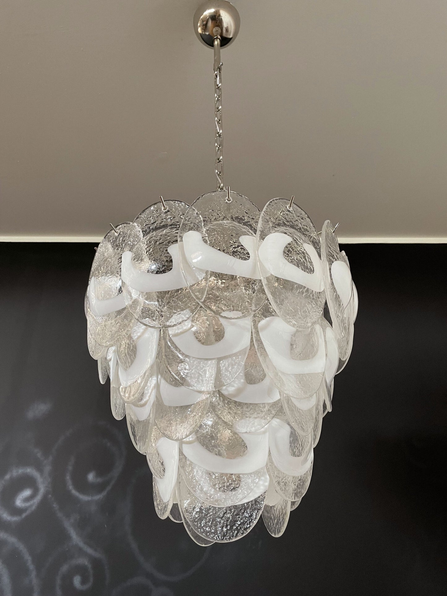 Murano Lysekrone | 41 Hvite Klare Konglebladglass