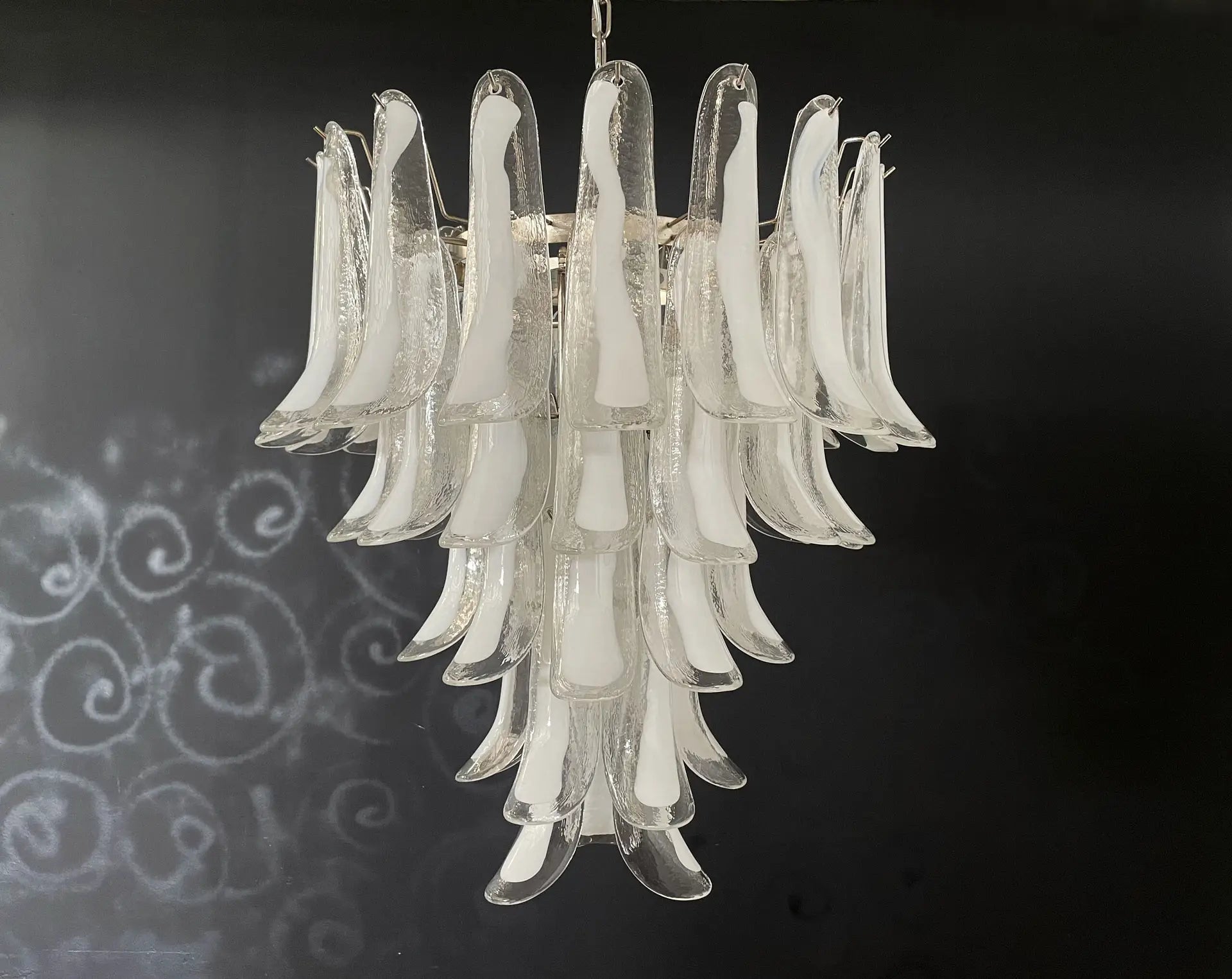 Murano Chandelier – 52 White Petal Glass – detail 6 – Murano Classics