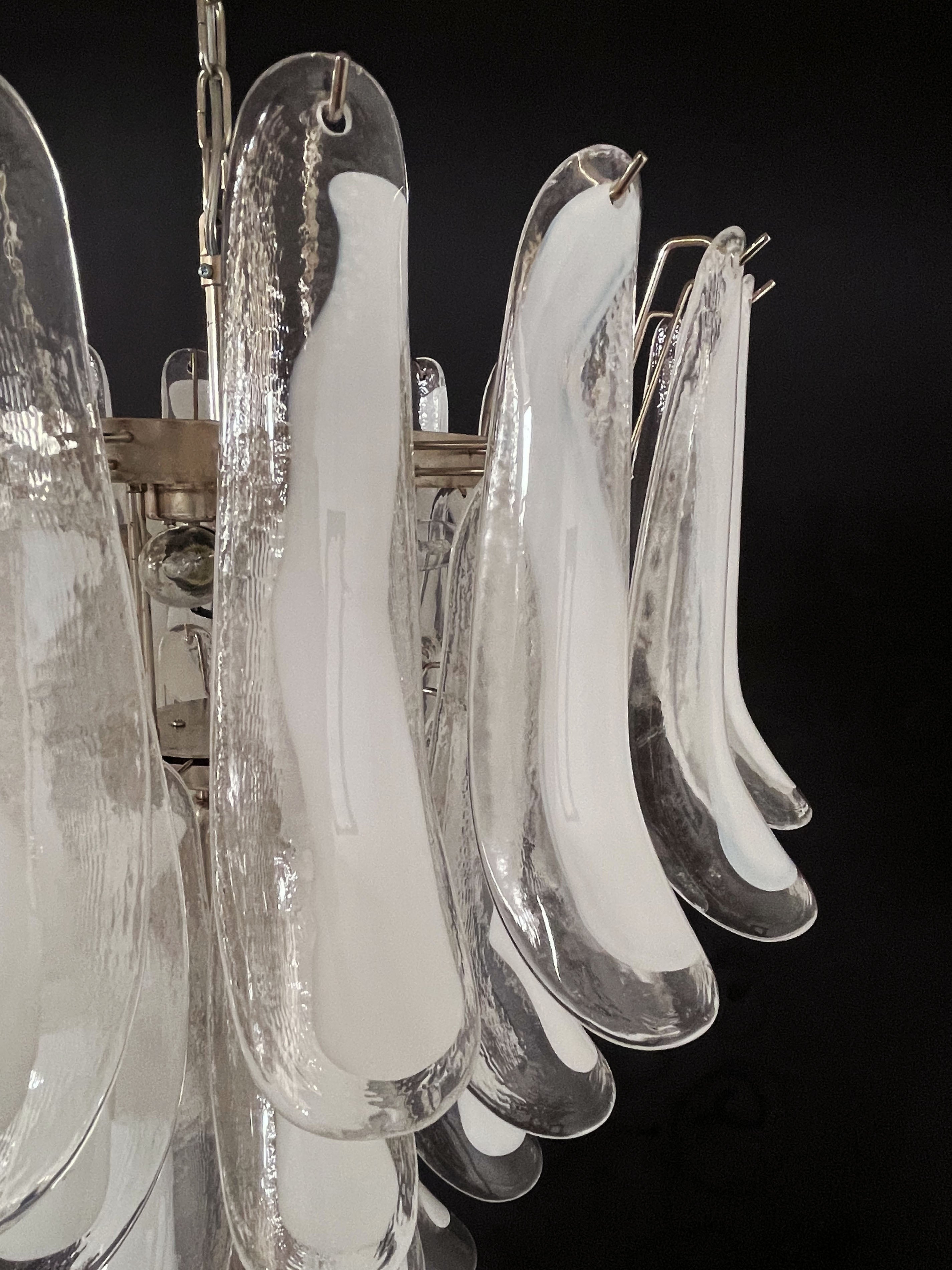 Murano Chandelier – 52 White Petal Glass – detail 10 – Murano Classics