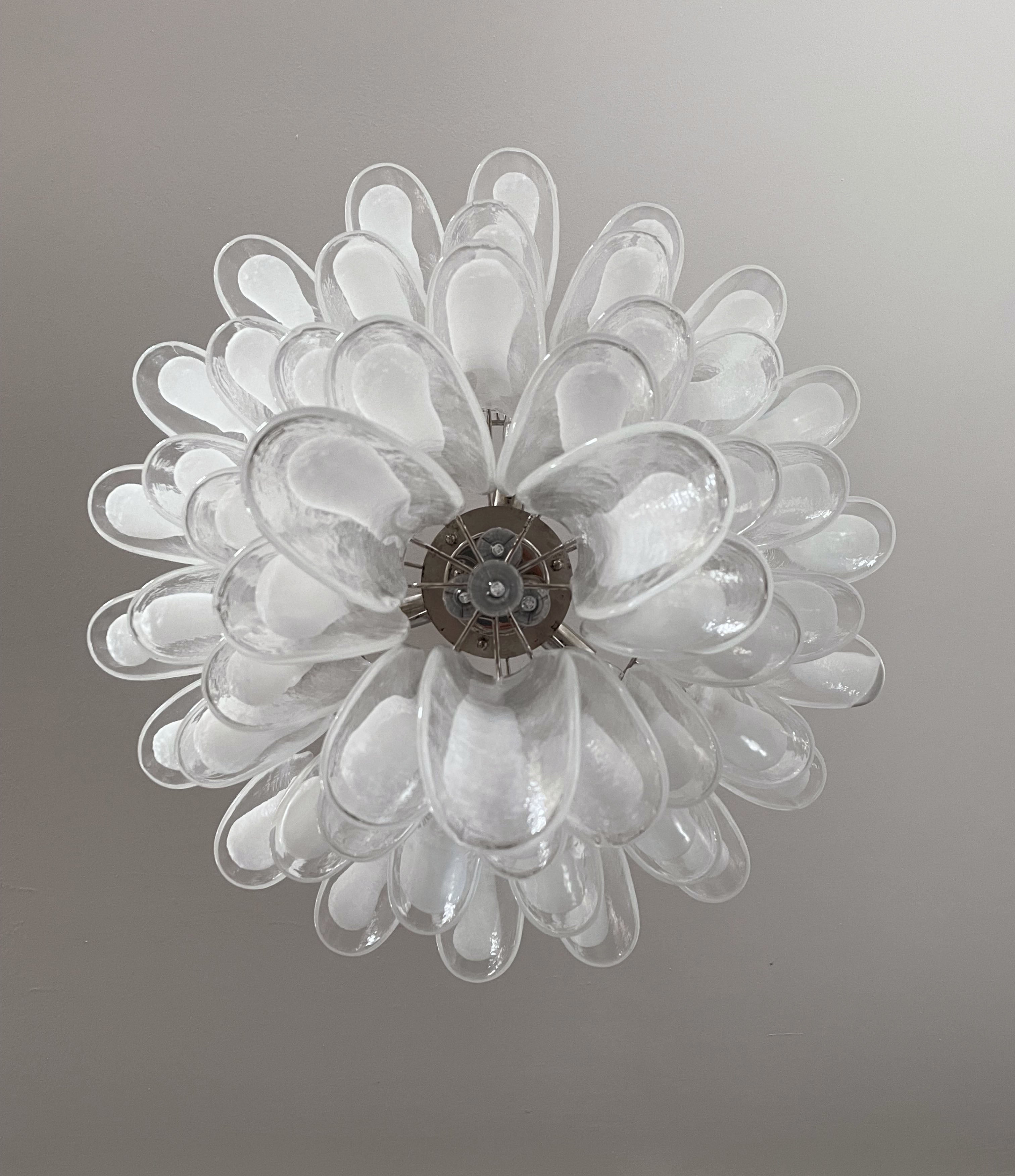 Murano Chandelier – 52 White Petal Glass – detail 7 – Murano Classics