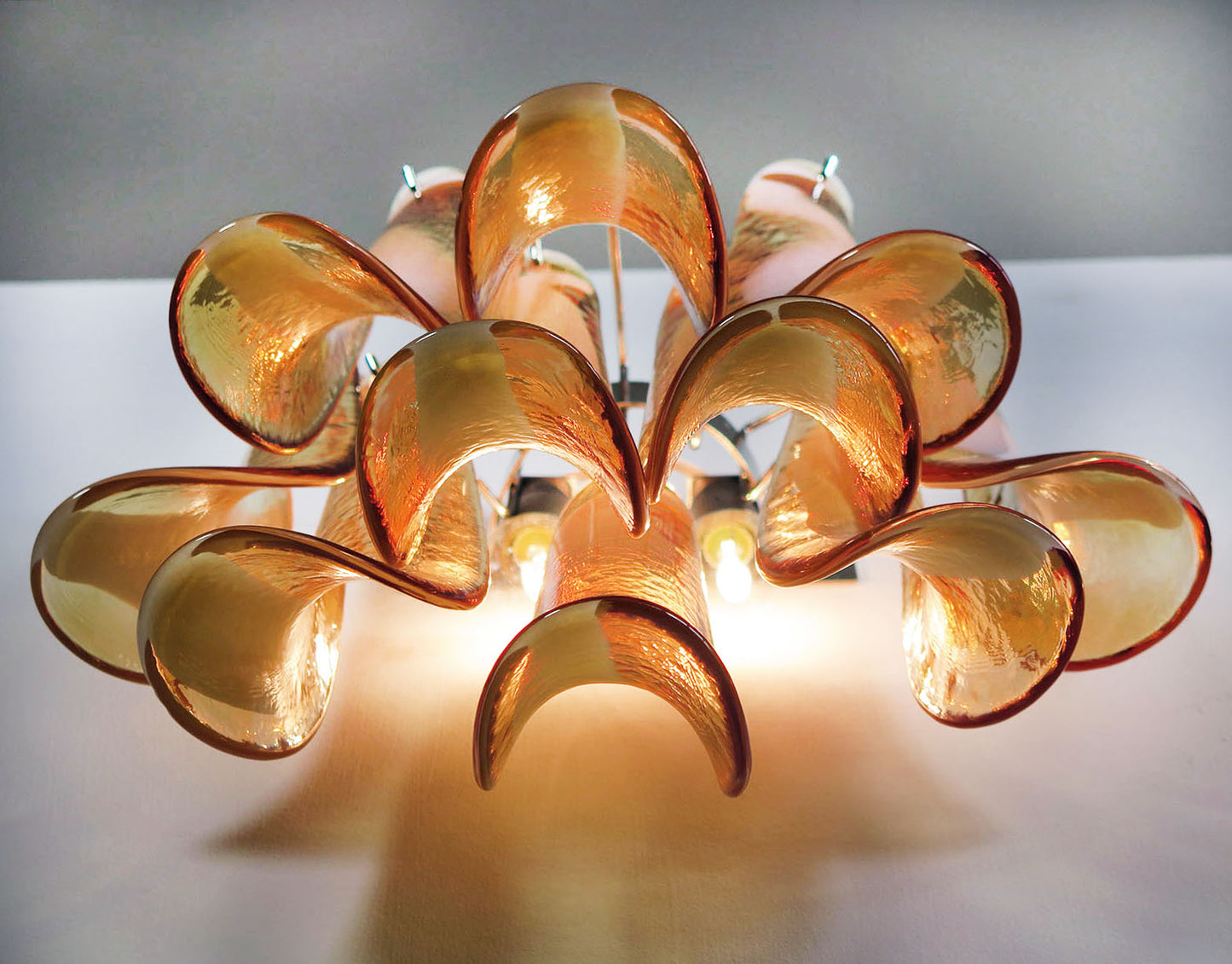 Lampada Murano da Parete | 10 Petali di Vetro Color Caramello | 1 Coppia