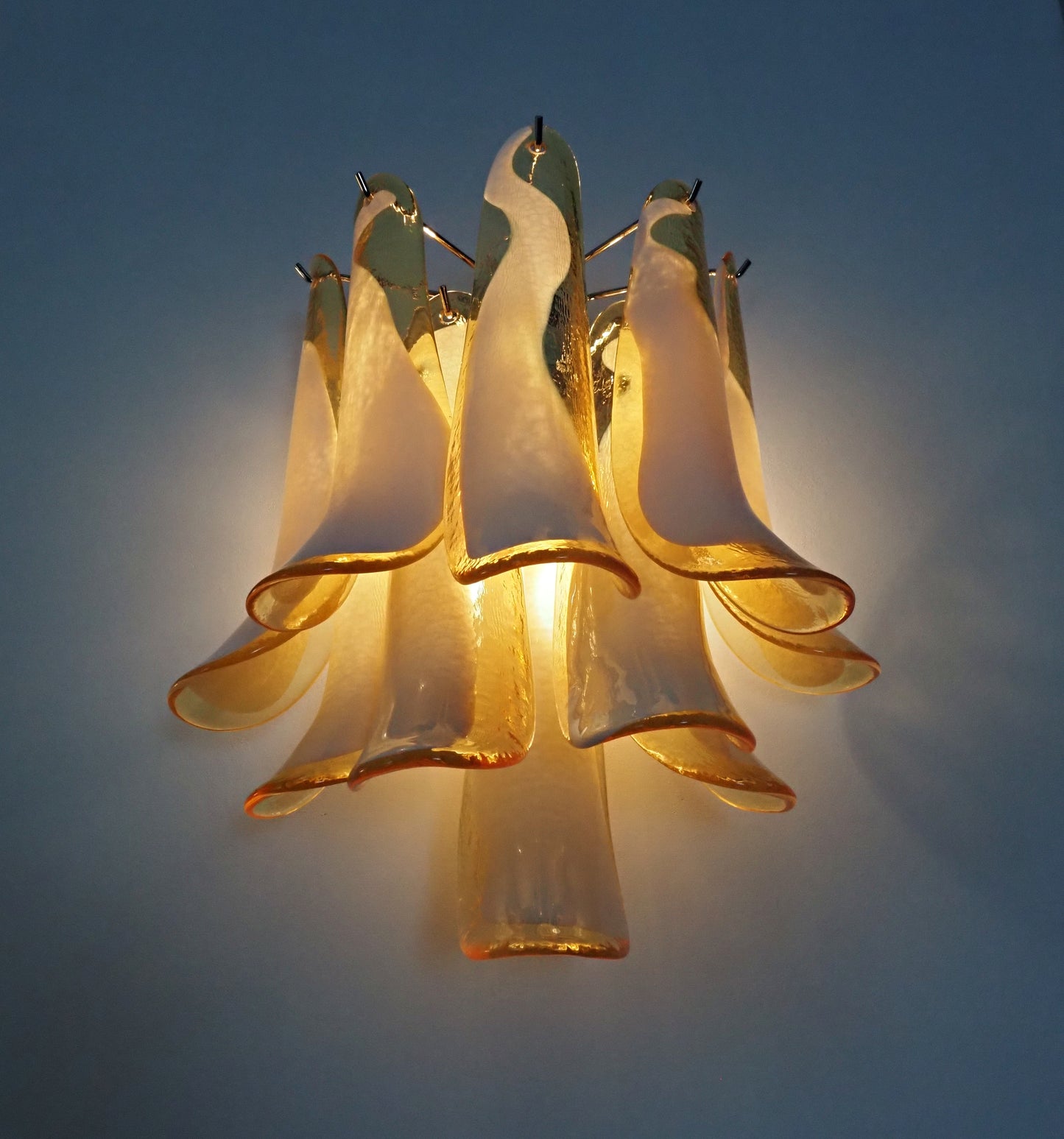 Lampada Murano da Parete | 10 Petali di Vetro Color Caramello | 1 Coppia