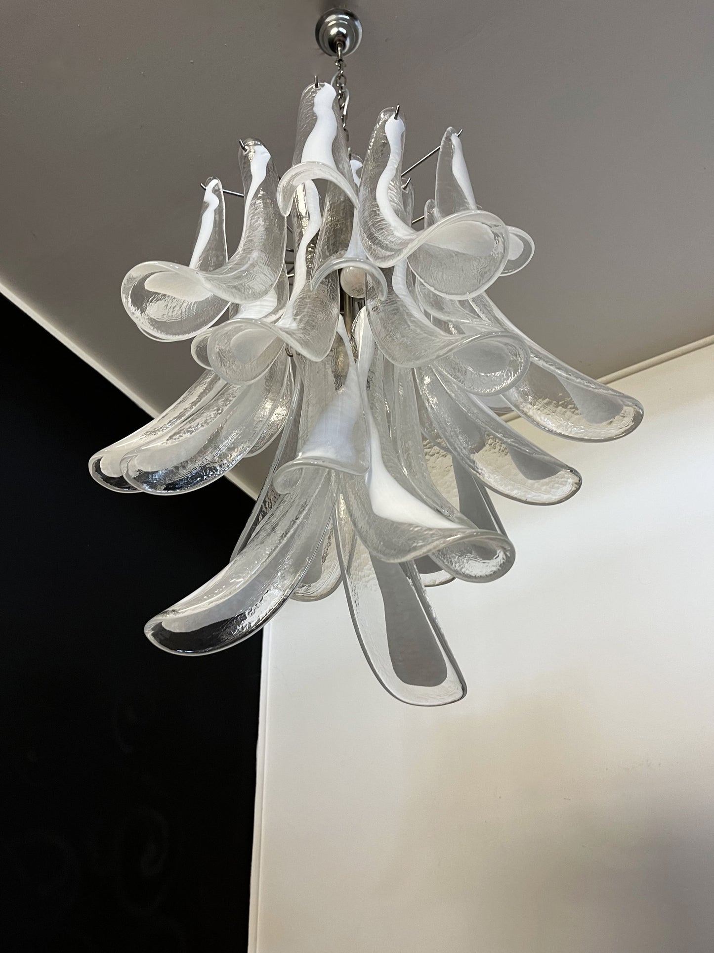 Murano Kroonluchter | 30 Heldere Mazzega Petalen