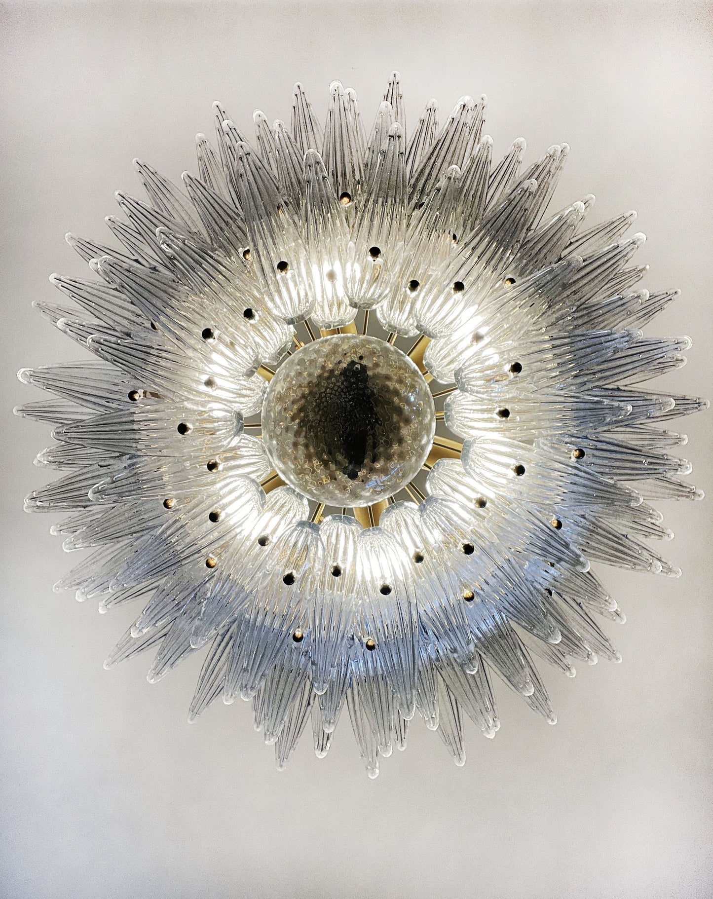 Lampadario Murano | 104 Palmette in Vetro Trasparente