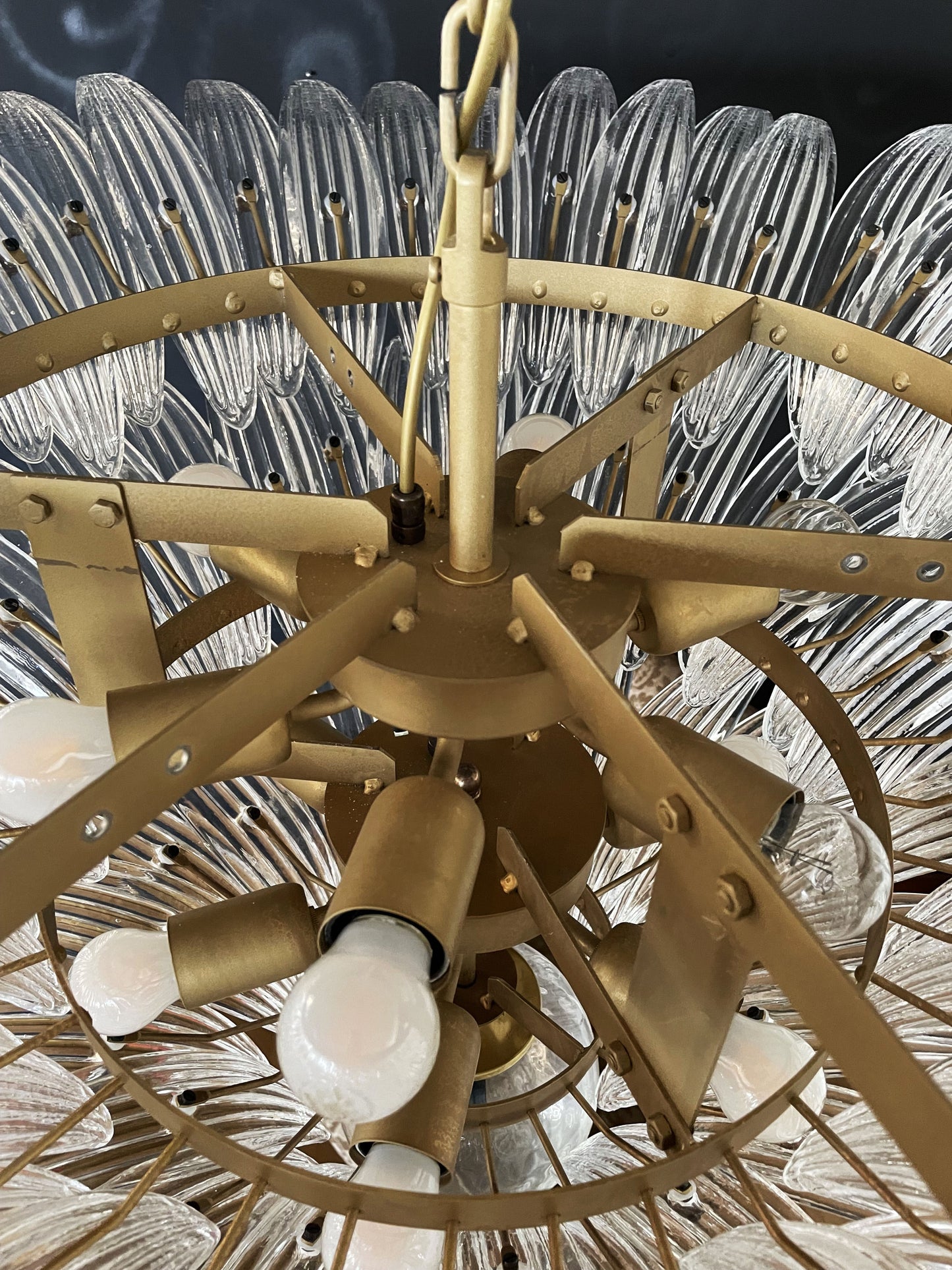 Lampadario Murano | 104 Palmette in Vetro Trasparente