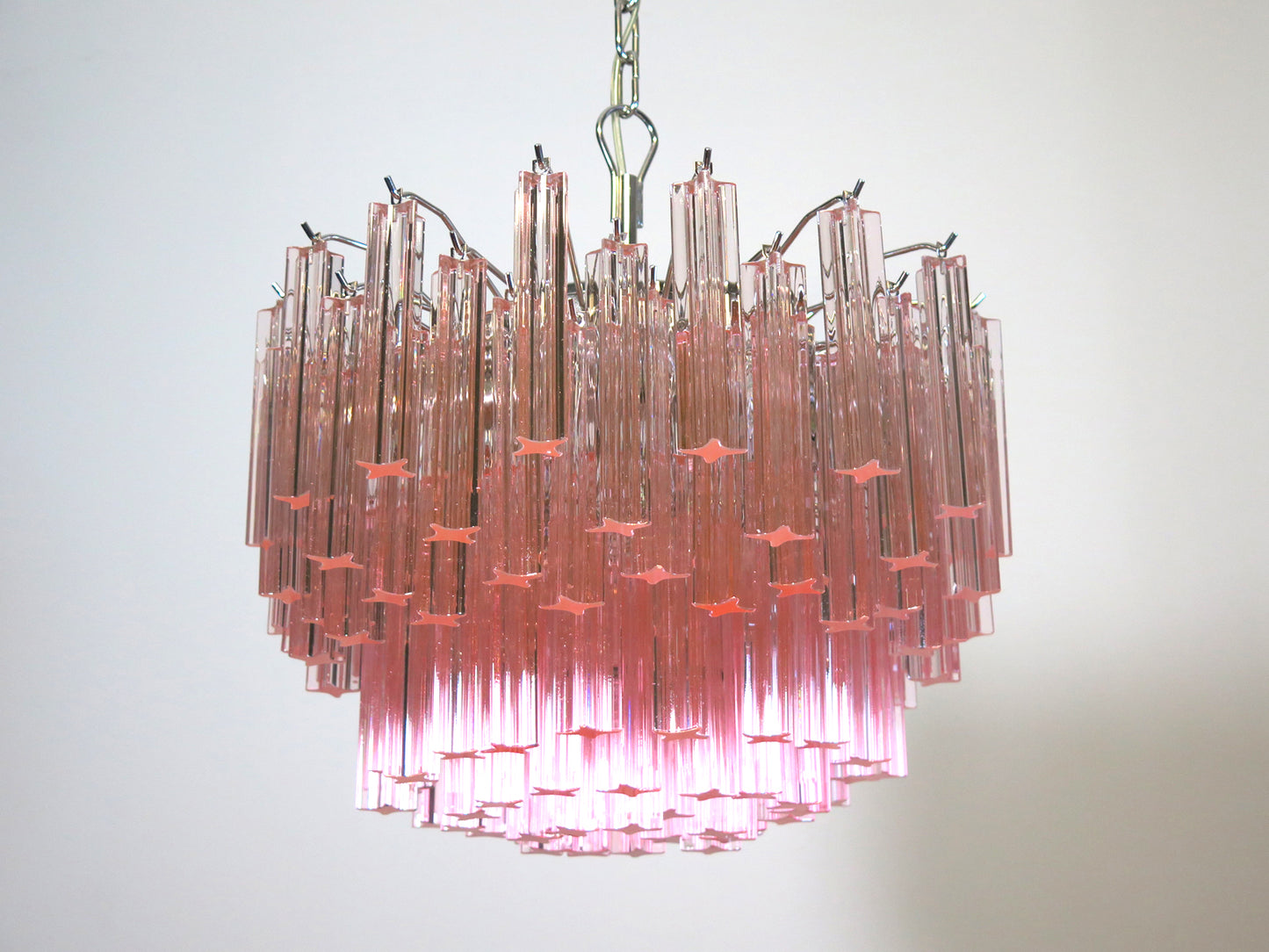 Lampadario Murano | 107 Prisma di Vetro Rosa