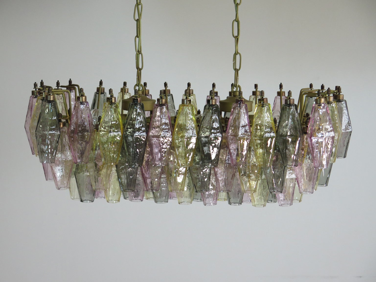 Murano Chandelier – 84 Multicoloured Poliedri Glass – Murano Classics