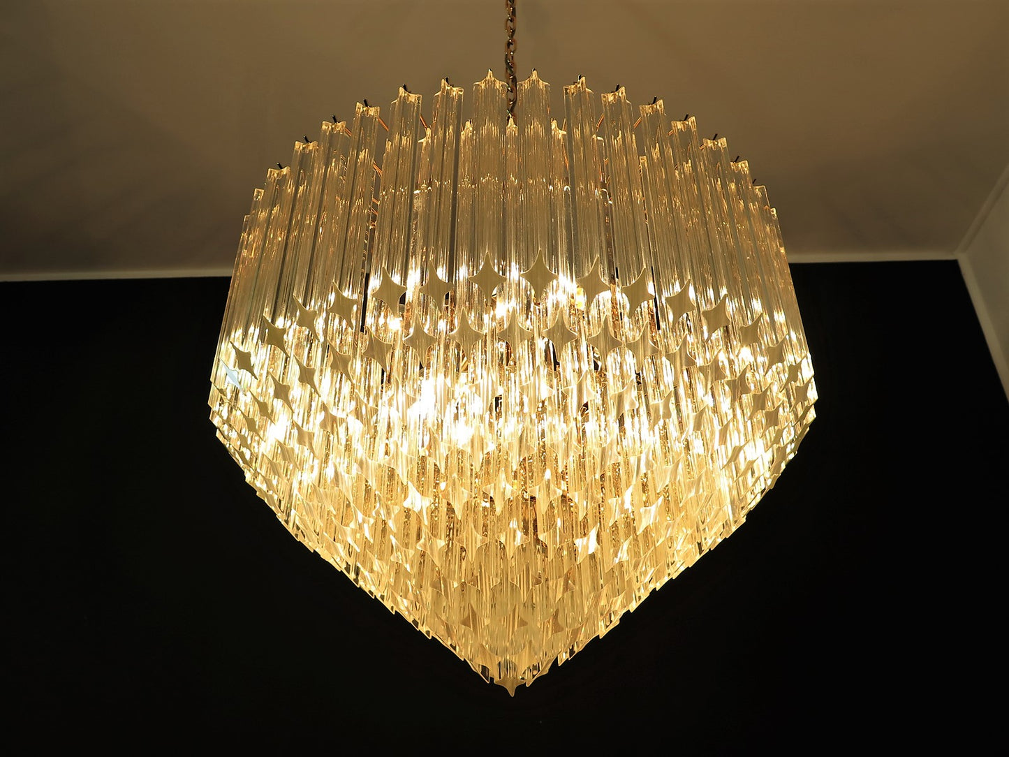 Murano Chandelier | 265 Clear Prism Glasses