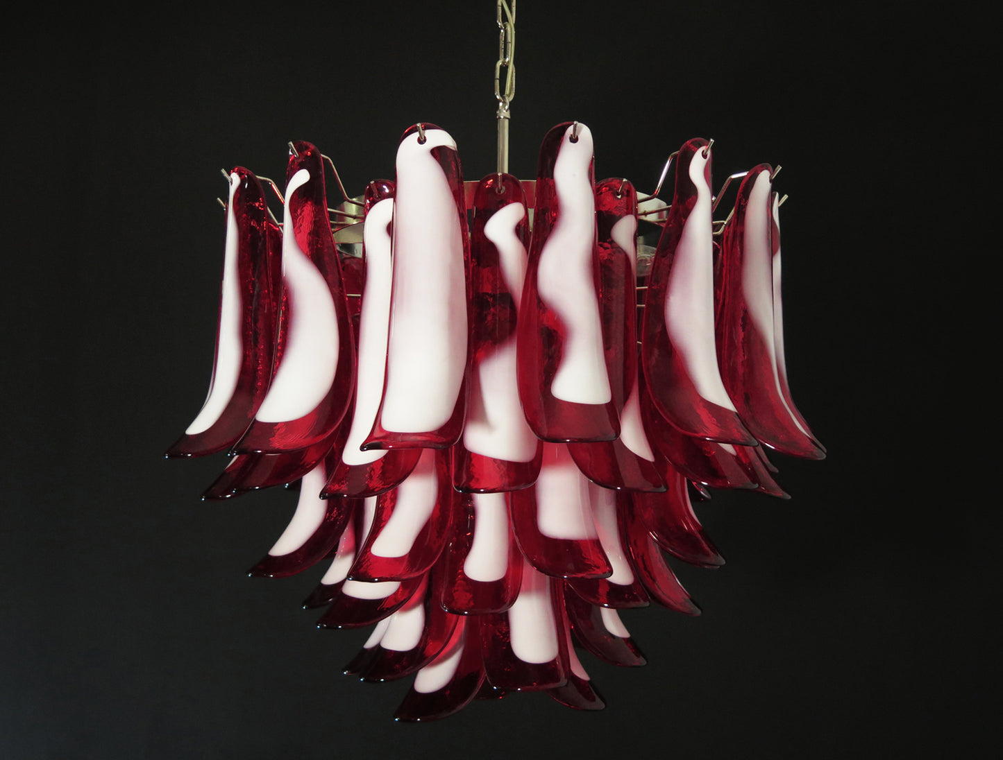 Murano Kroonluchter | 53 Rode Mazzega Petalen Glas
