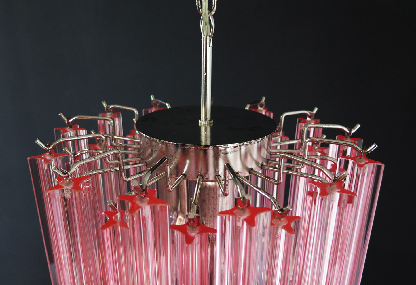 Lampadario Murano | 46 Prisma di Vetro Rosa