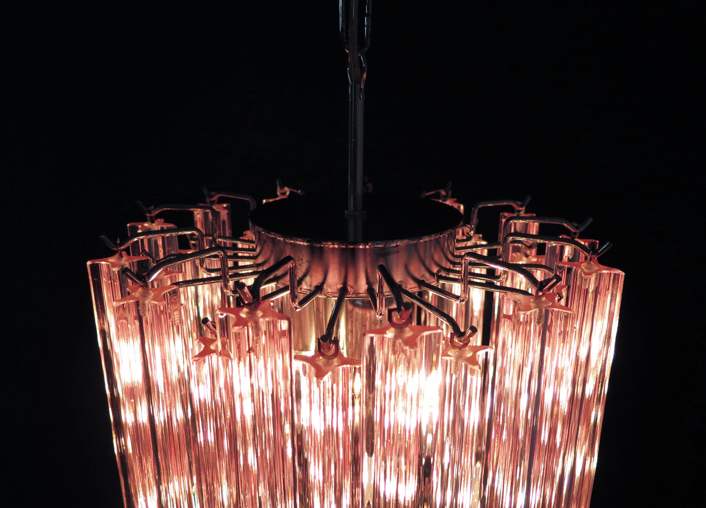 Lampadario Murano | 46 Prisma di Vetro Rosa