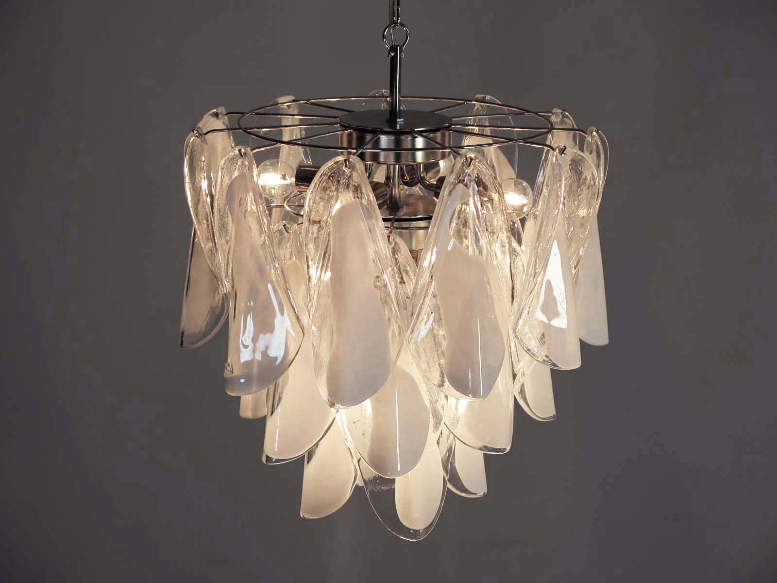 Murano Lysekrone – 24 Hvite Rondiniglass – detalj 6 – Murano Classics
