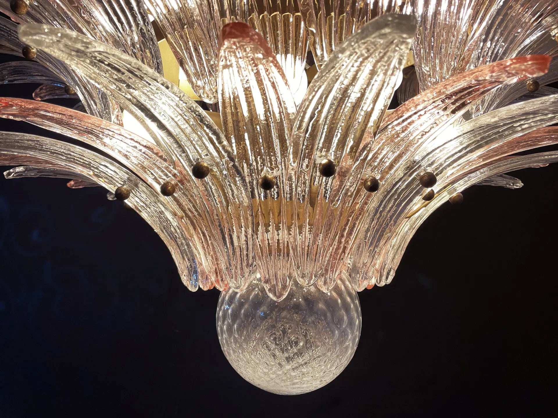 Murano Kroonluchter – 163 Heldere en Roze Palmetteglas Elementen – detail 9 – Murano Classics