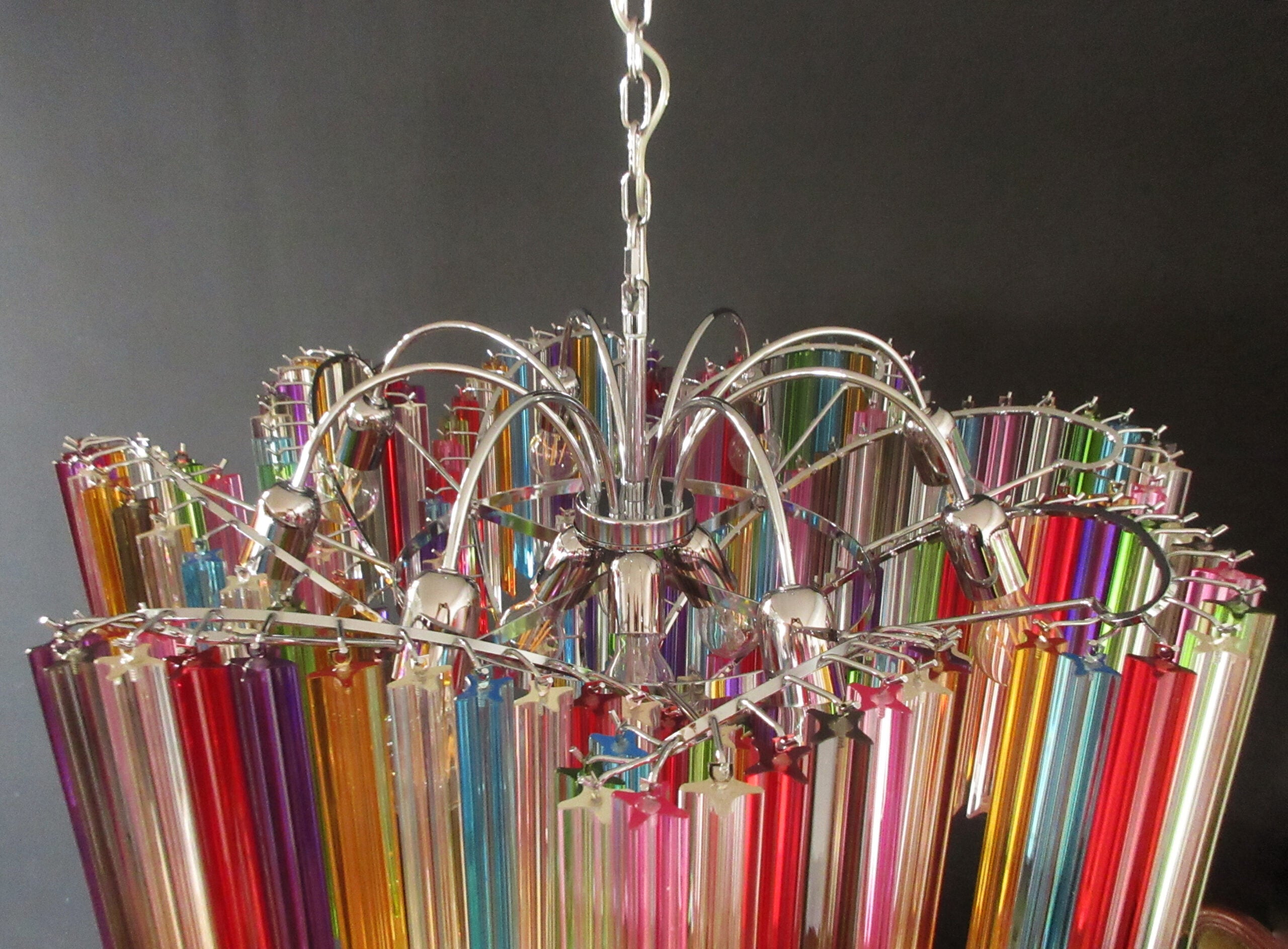 Lustre Murano – 200 Verres à Prismes Multicolores – détail 2 – Murano Classics