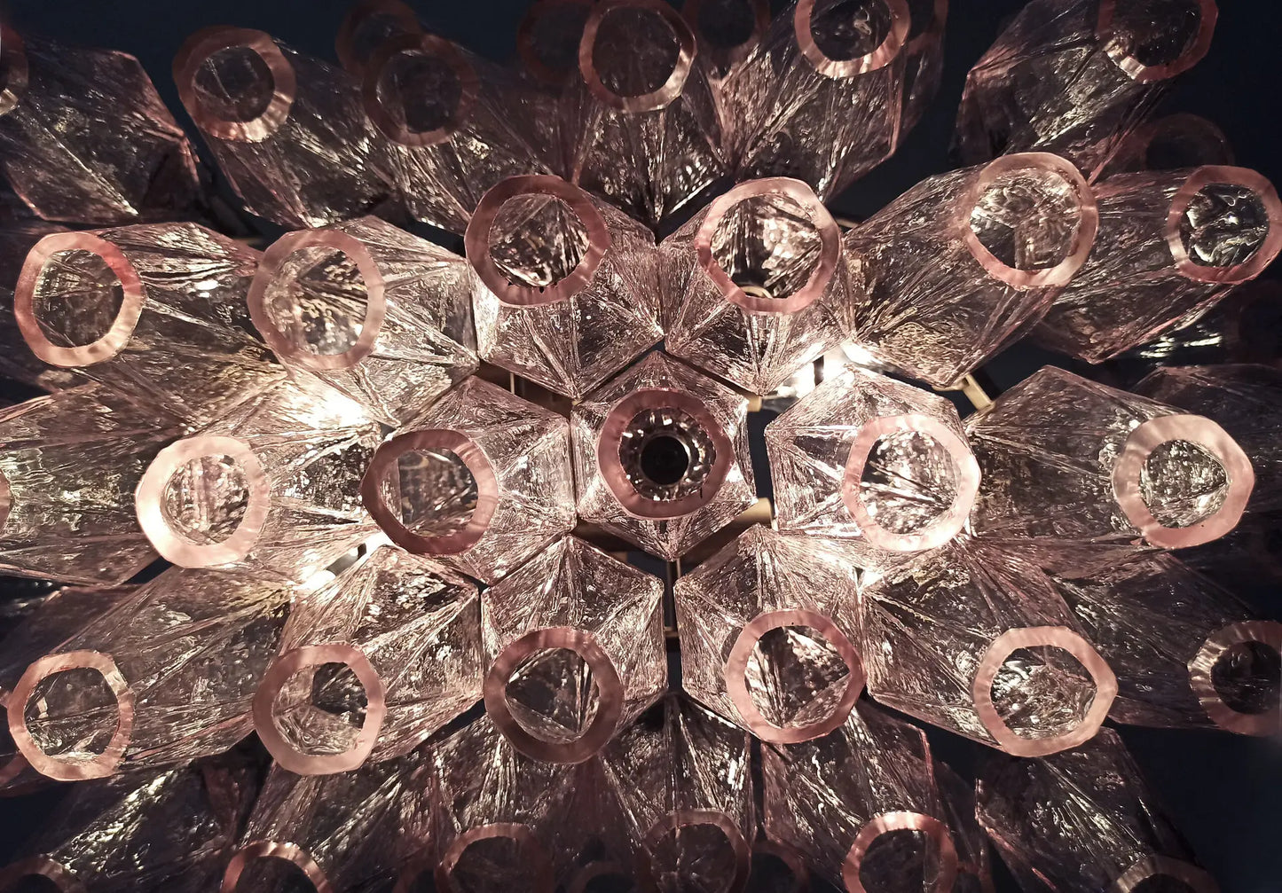 Murano-kroonluchter | 56 Roze Poliedri Glas