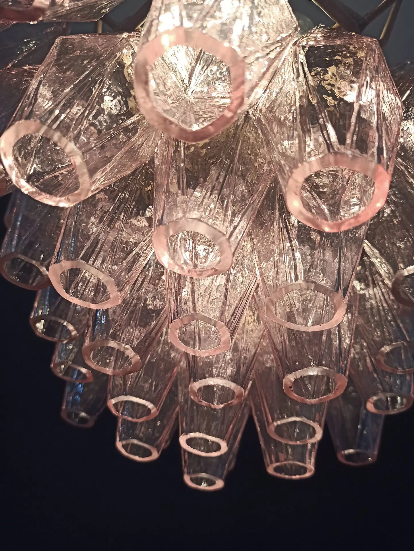 Murano-kroonluchter | 56 Roze Poliedri Glas