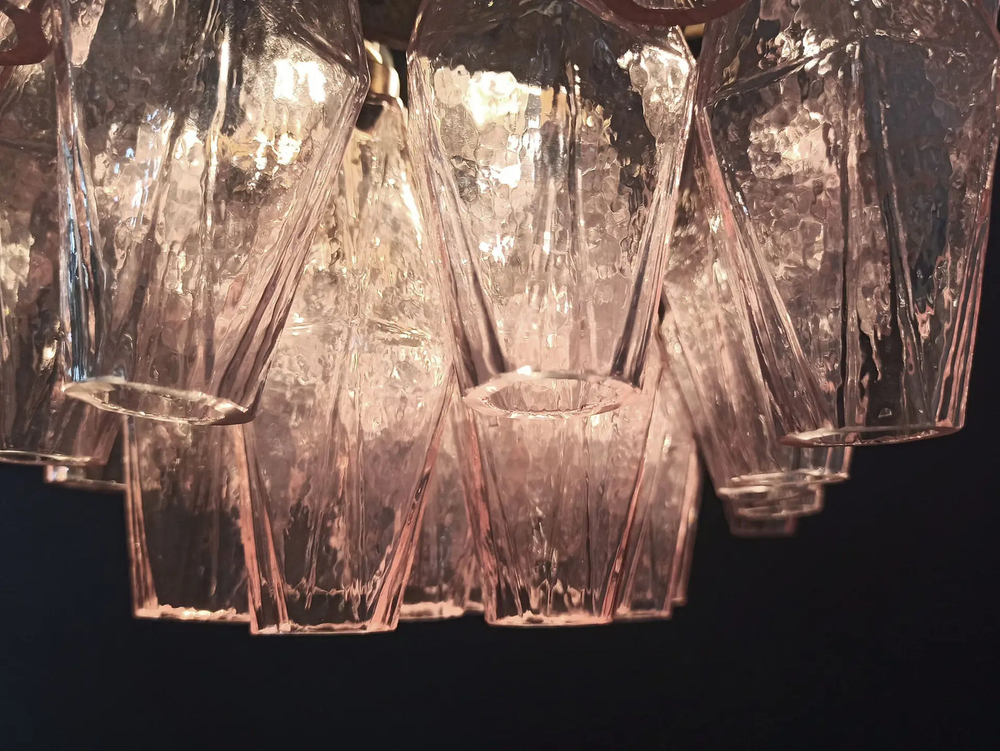 Murano-kroonluchter | 56 Roze Poliedri Glas