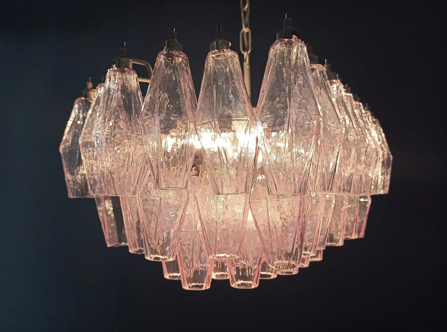 Murano-kroonluchter | 56 Roze Poliedri Glas