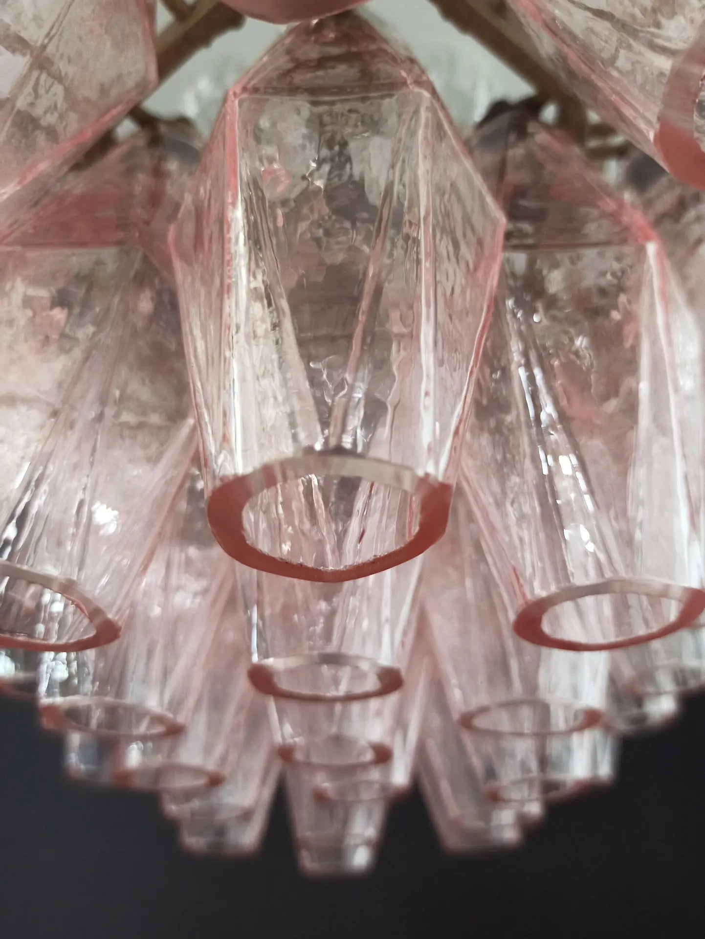 Murano-kroonluchter | 56 Roze Poliedri Glas