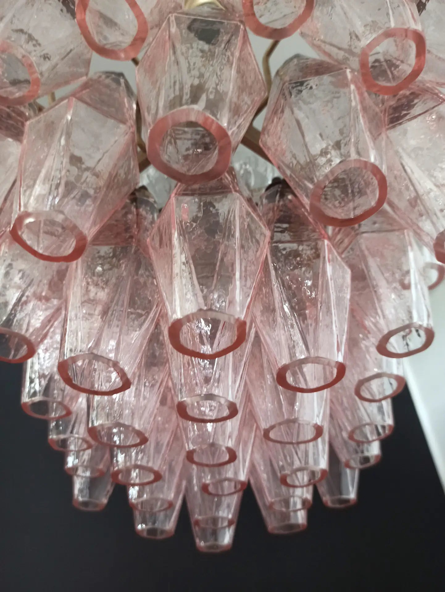 Murano-kroonluchter | 56 Roze Poliedri Glas