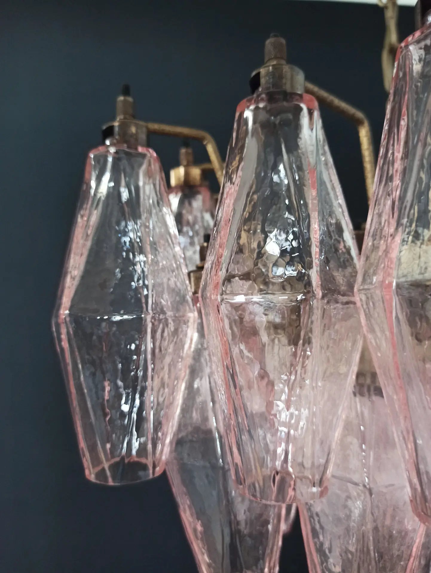 Murano-kroonluchter | 56 Roze Poliedri Glas