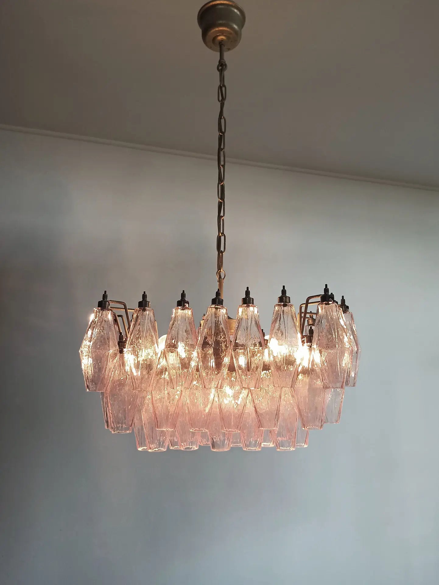 Murano-kroonluchter | 56 Roze Poliedri Glas