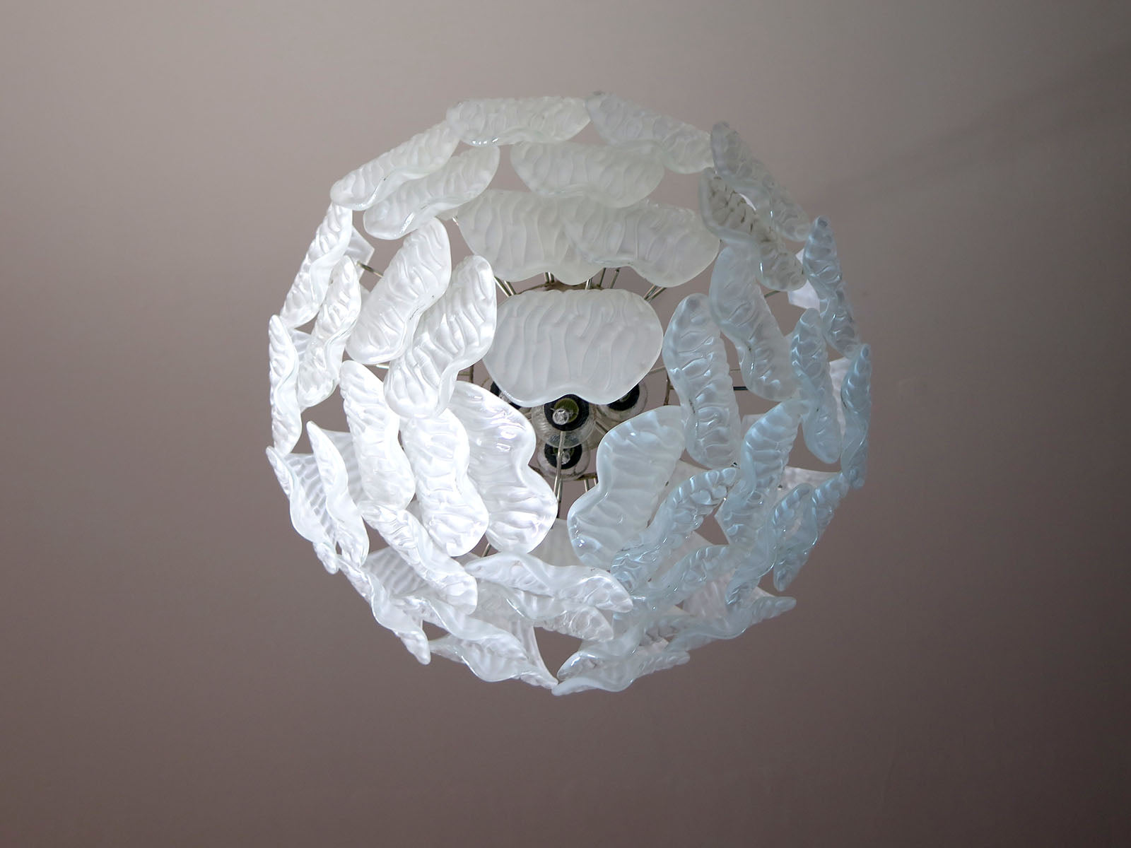 Murano Lysekrone – 41 Klare Konglebladglass – detalj 1 – Murano Classics