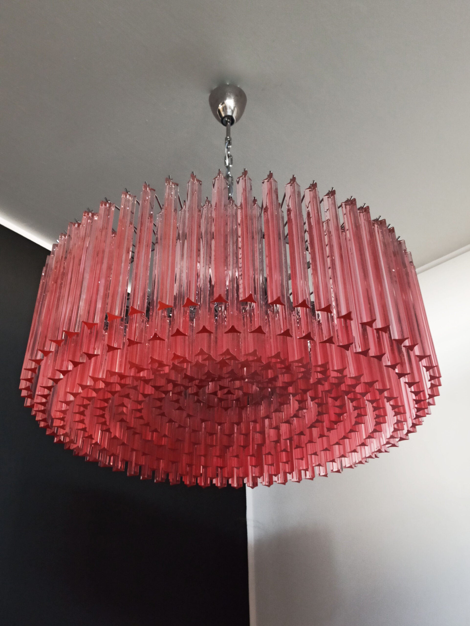 Lustre Murano – 391 Verre à Prismes Rose – détail 3 – Murano Classics