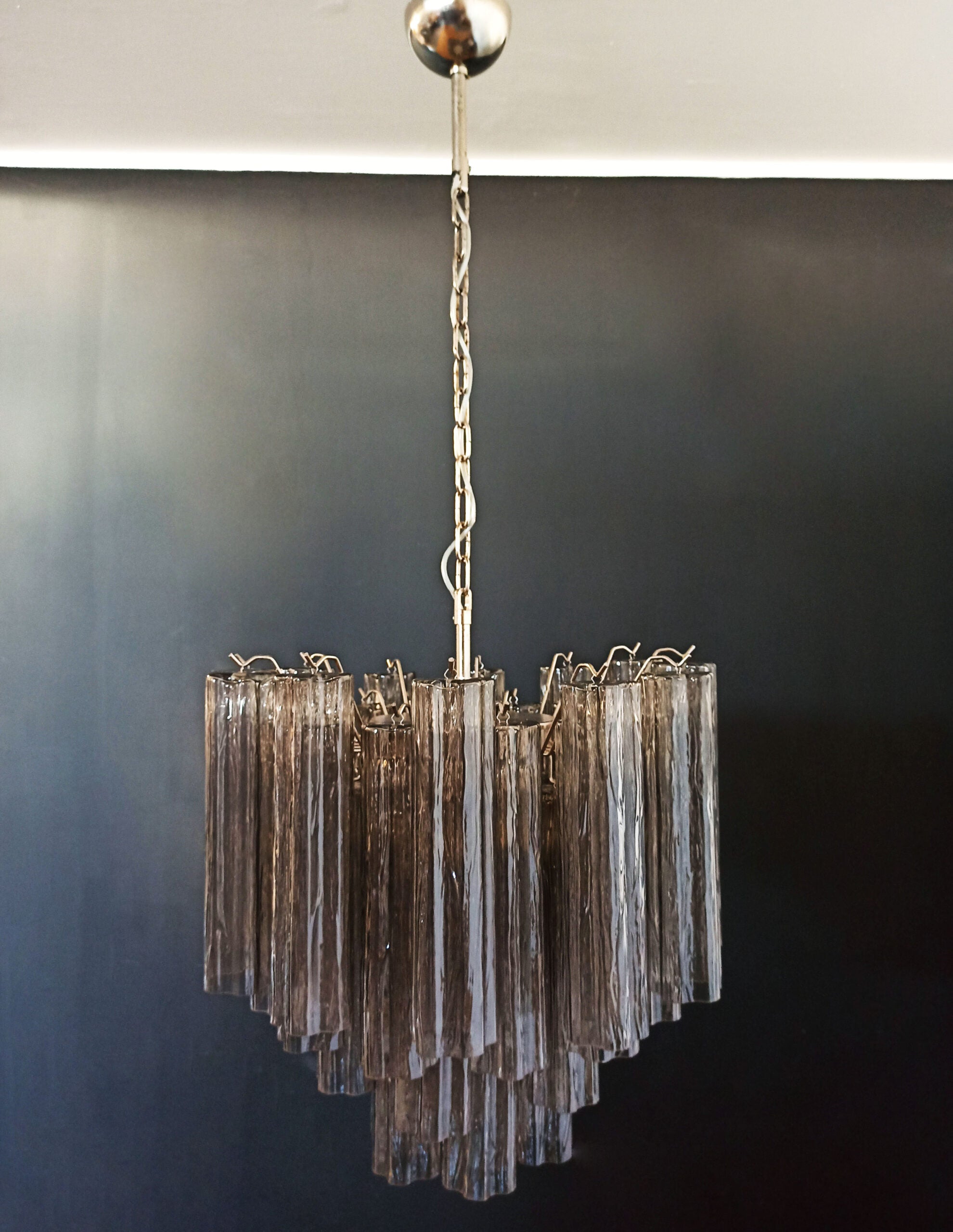 Murano Lysekrone – 36 Røykfargede Glassrør – Murano Classics