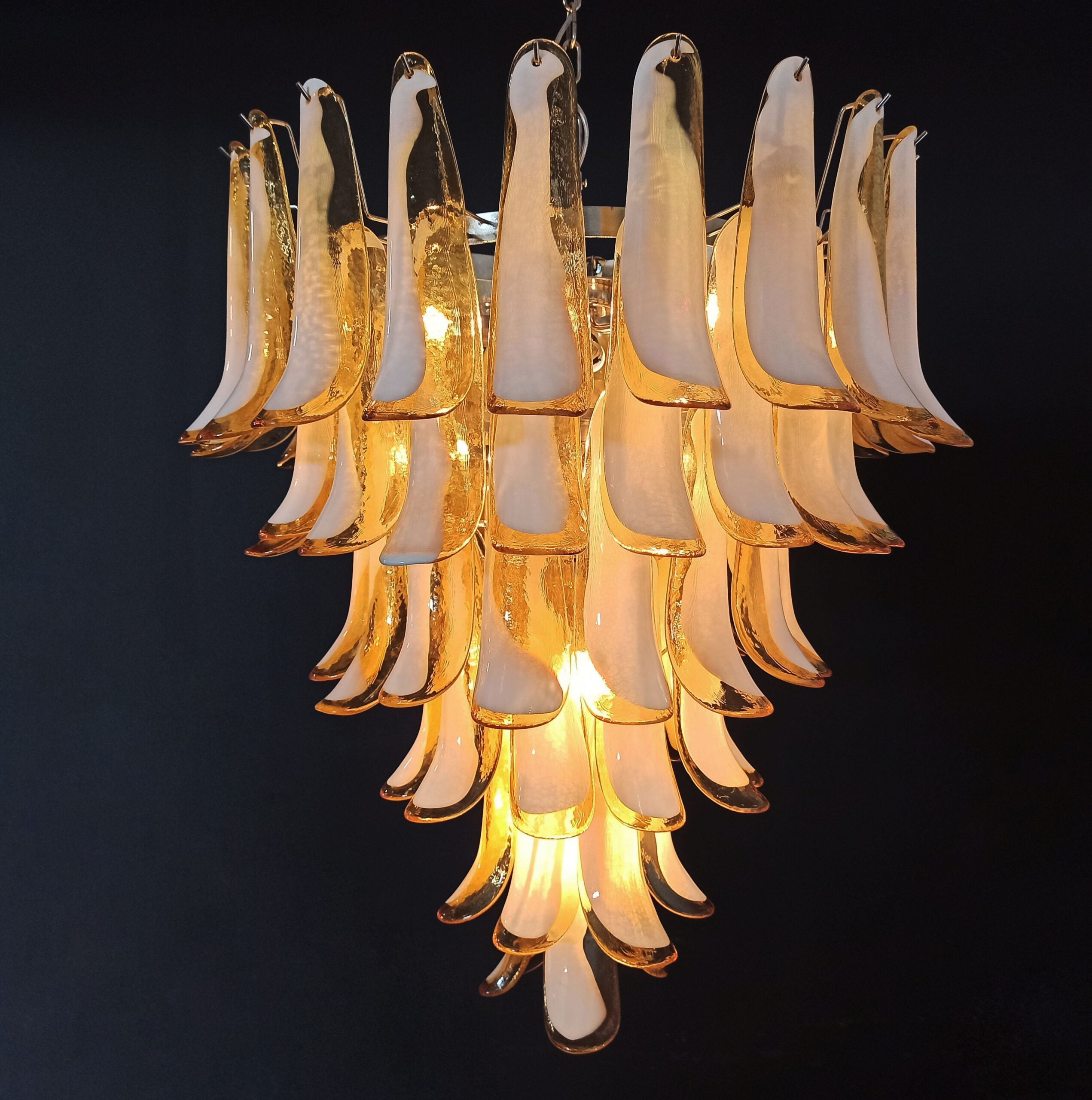 Murano Chandelier – 75 Caramel-Coloured Petal Glass – detail 7 – Murano Classics