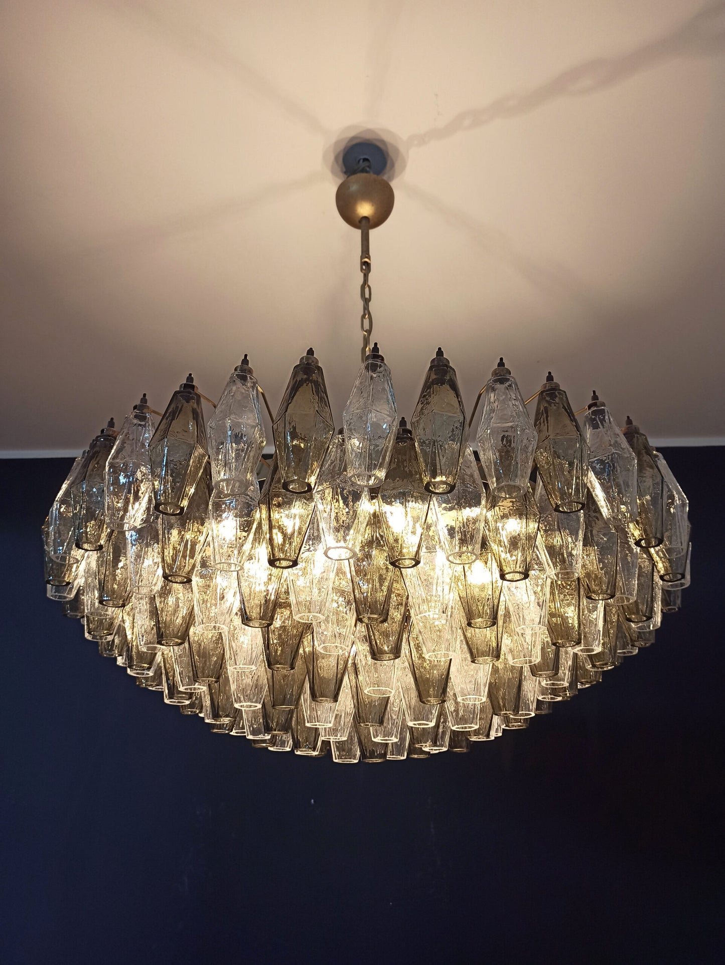 Murano-Kronleuchter | 185 klare und rauchige Poliedri-Glas