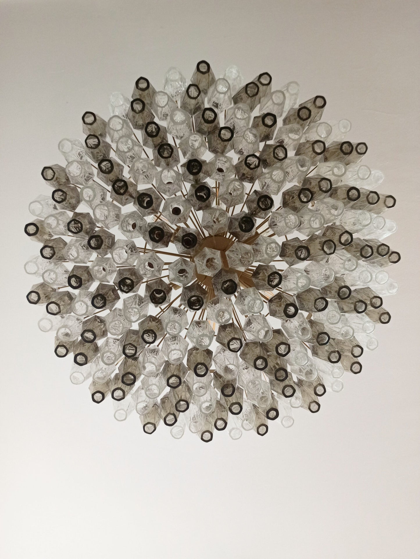 Murano-Kronleuchter | 185 klare und rauchige Poliedri-Glas