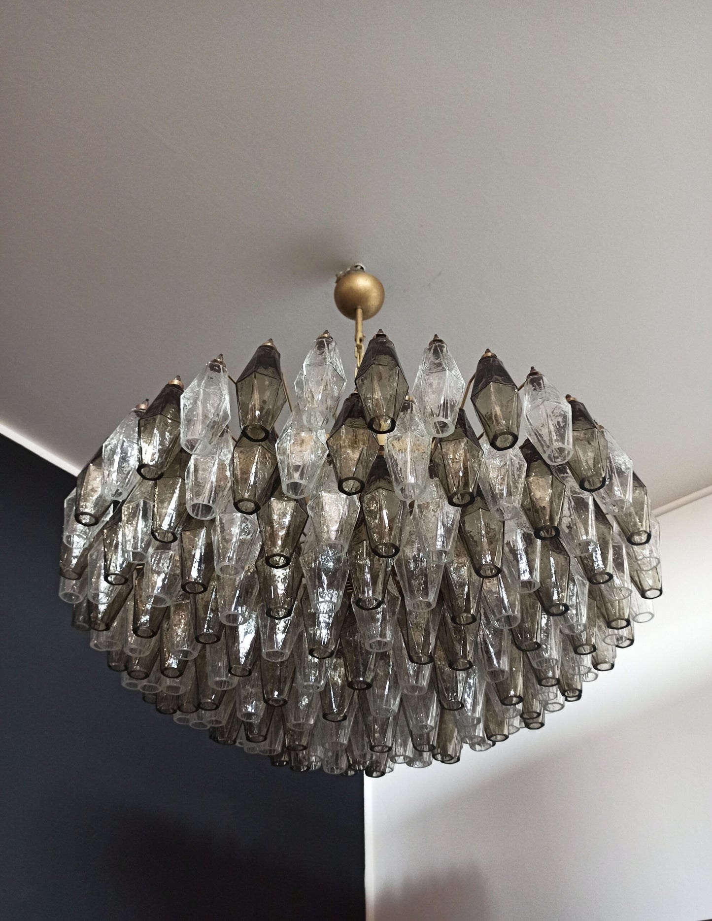 Murano-Kronleuchter | 185 klare und rauchige Poliedri-Glas